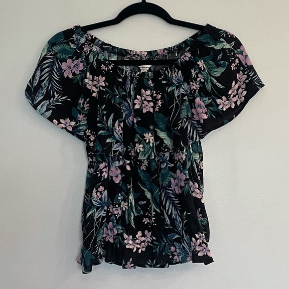 Women’s American Eagle Off-the-Shoulder Ruffle Top - Picture 1 of 8